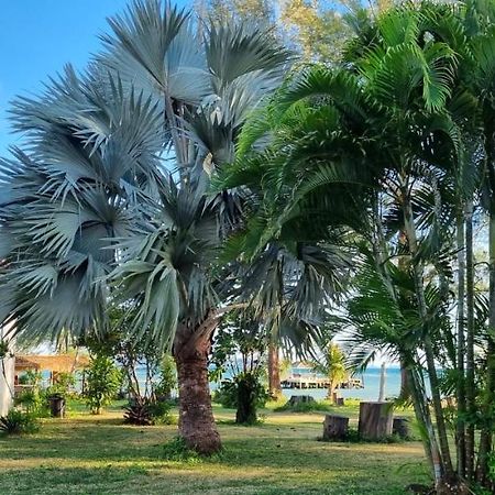 Tk Beach Resort Koh Mak Esterno foto