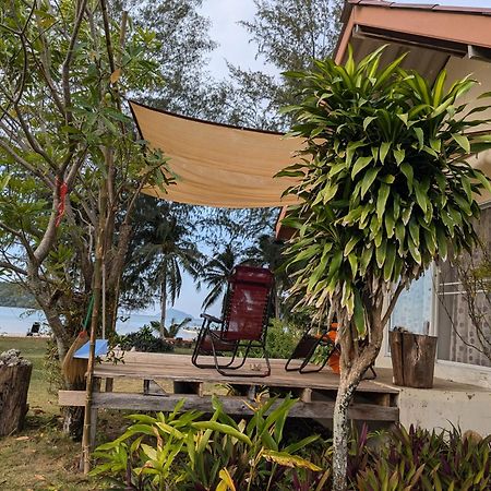 Tk Beach Resort Koh Mak Esterno foto