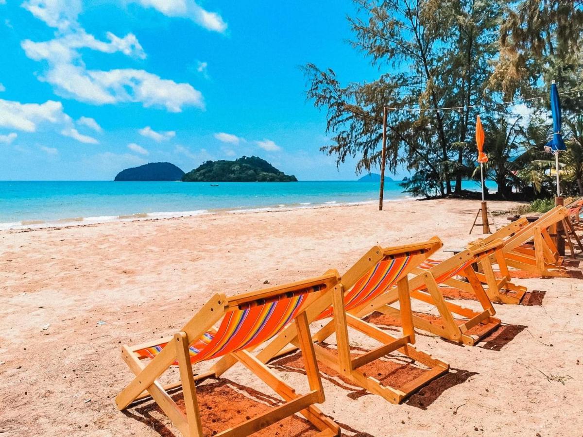 Tk Beach Resort Koh Mak Esterno foto