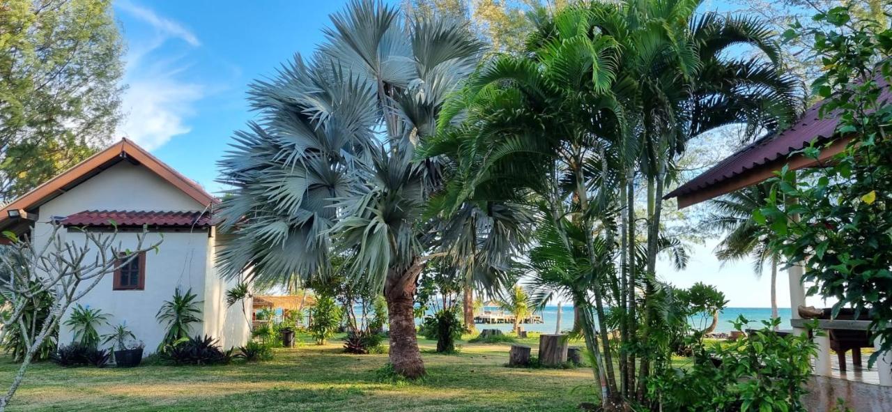 Tk Beach Resort Koh Mak Esterno foto